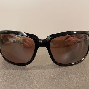 Costa Isabela Polarized Sunglasses - Black frames with Gray Mirror 580P Lenses